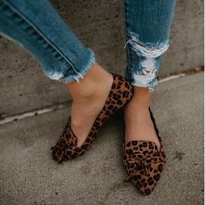 Leopard Print Pointy Loafers with Tassels